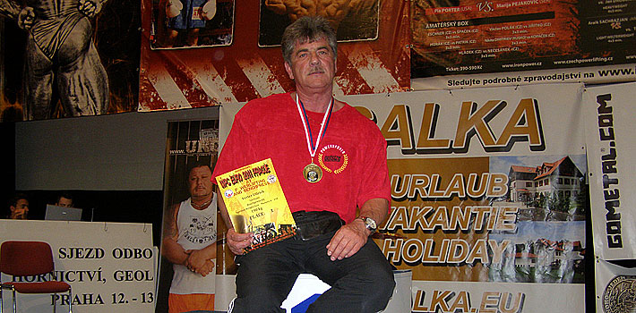 Ulrich Vetter verteidigte erfolgreich bei der EM in Prag seinen Titel.
