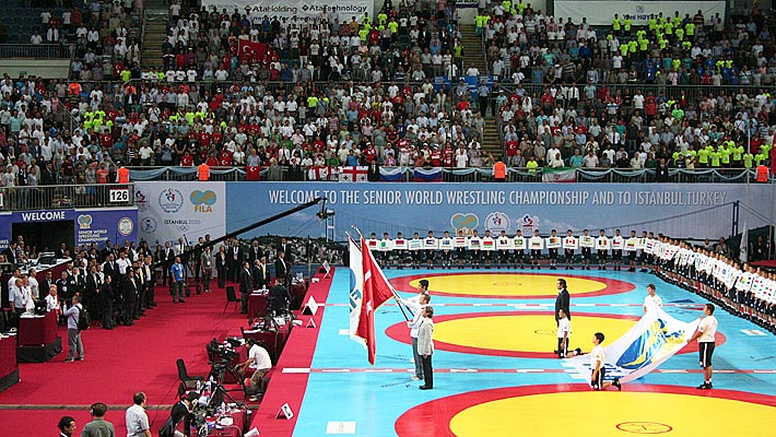 Ringen nicht attraktiv genug ? 12000 waren bei der Eröffnung der Weltmeisterschaft 2011 in Istanbul (TUR) anderer Meinung.